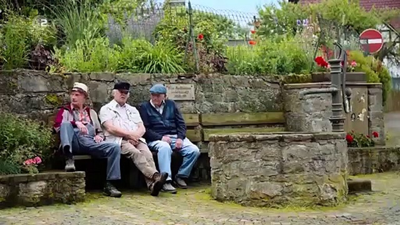 Unterm Apfelbaum | show | 2022 | Official Trailer