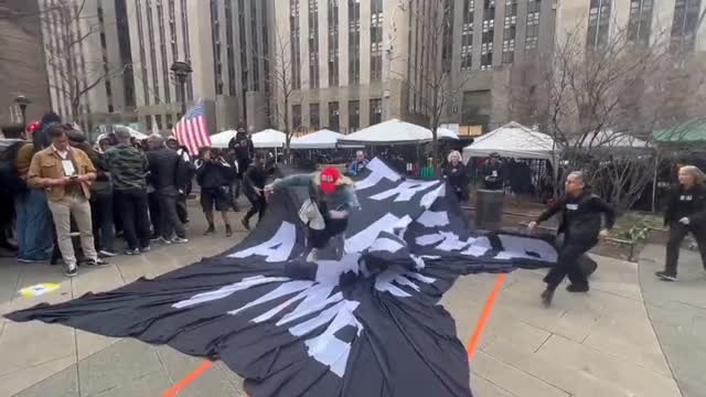 Máxima expectación por la comparecencia de Trump ante la justicia: 35.000 policías blindan Nueva York