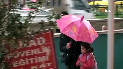 Bursa’da sağanak yağış etkili oldu