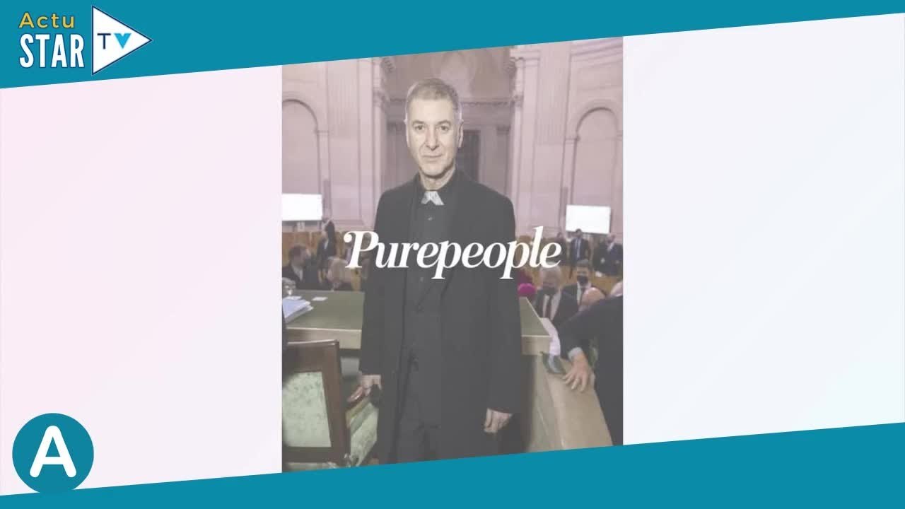 Etienne Daho propriétaire d'un chalet en bois dans un célèbre quartier de Paris : ce joli "refuge" q