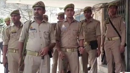 अलीगढ़: राजा महेंद्र प्रताप विश्वविद्यालय के वीसी कार्यालय पर पुलिस का पहरा
