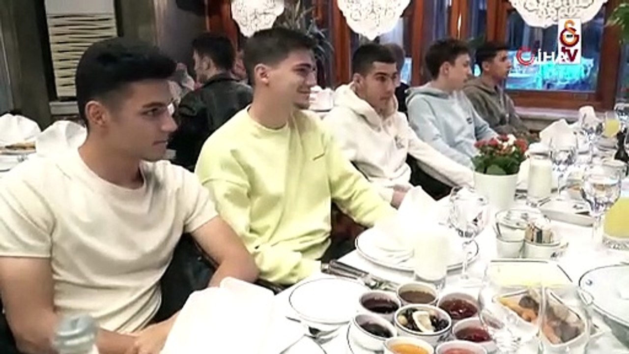Galatasaray'da iftar yemeği