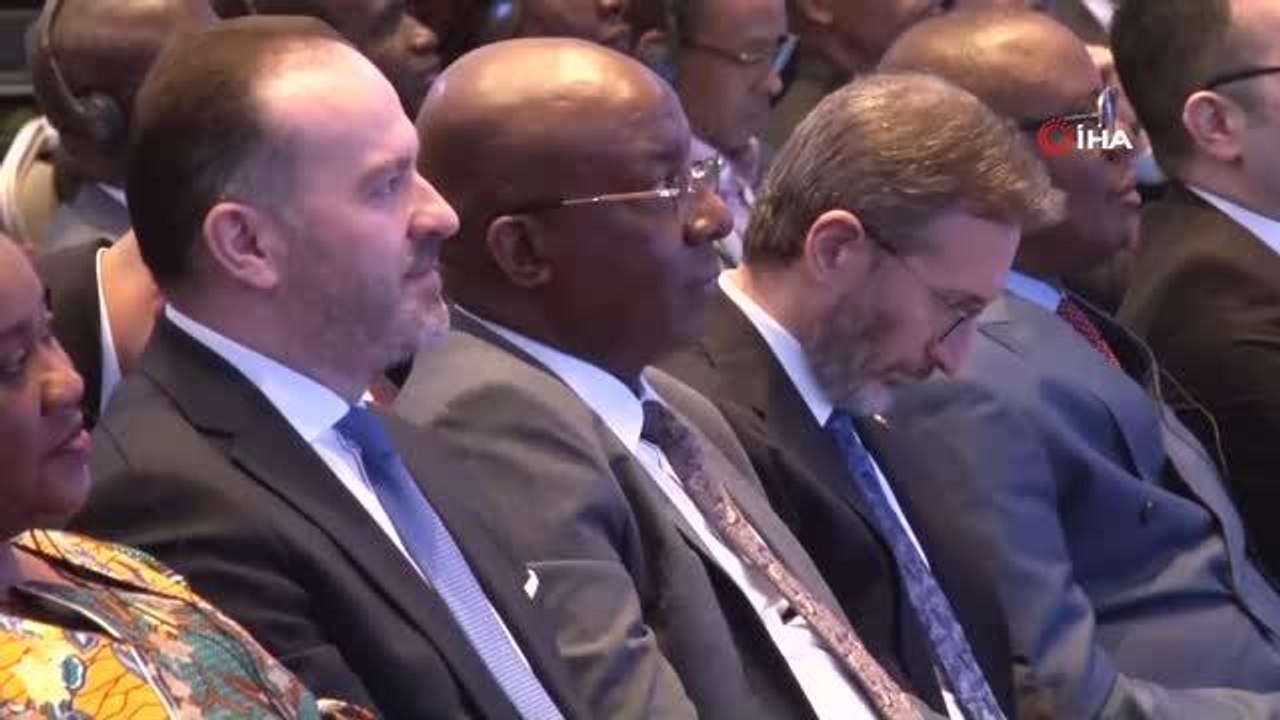 İletişim Başkanı Fahrettin Altun: "Türkiye, Afrika'ya karşı Batılı devletler gibi yapay bir yaklaşım sergilemiyor"