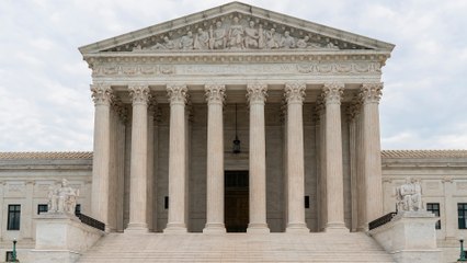 كيف يعمل النظام القضائي الأميركي؟ وما هي هيئة المحلفين؟