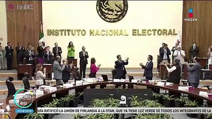 INAI ordena a la UNAM publicar tesis y título de López Obrador