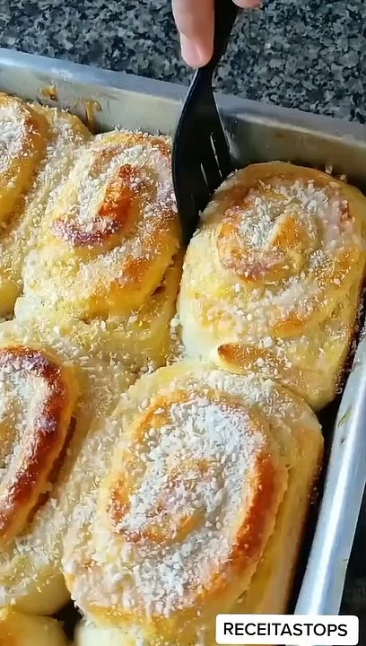 Pãozinho de Coco 