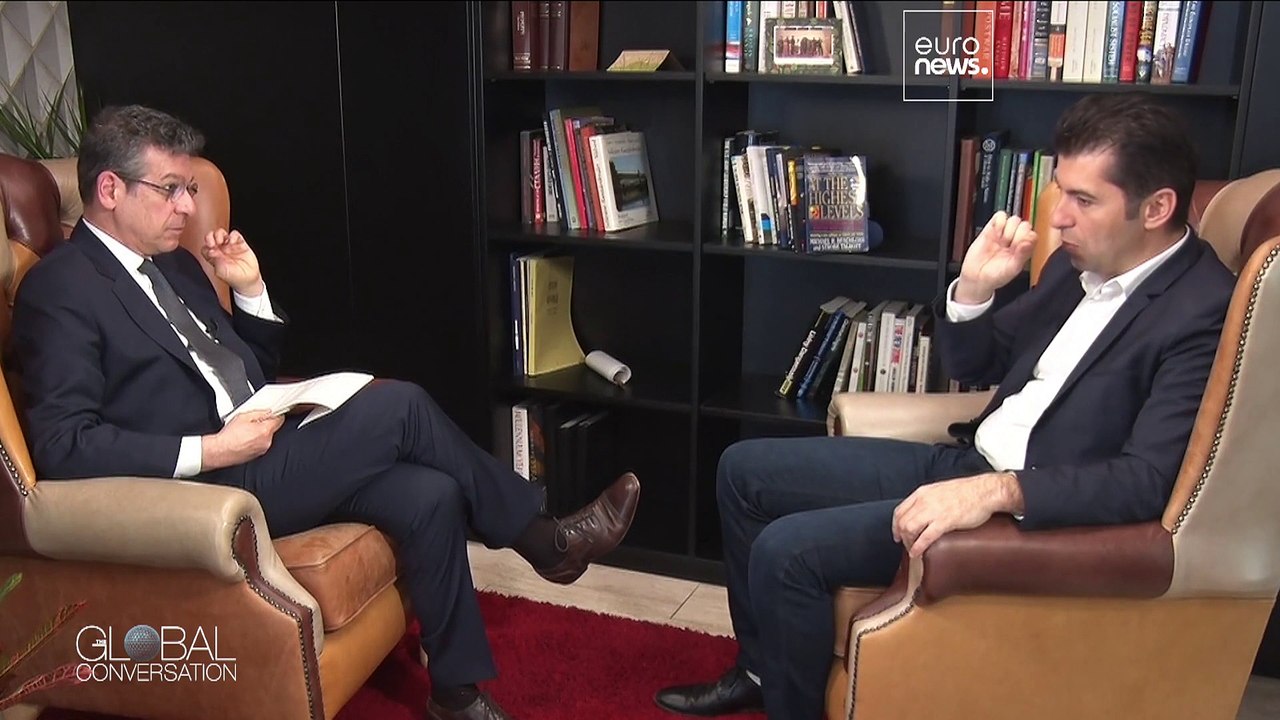 Les candidats aux élections législatives bulgares présentent leurs principaux arguments