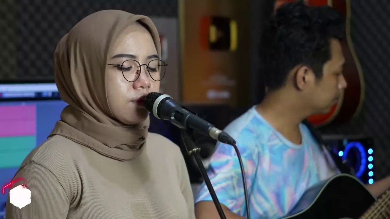 cover lagu : SEMATA KARENAMU - MARIO G KLAU (LIVE COVER INDAH YASTAMI)