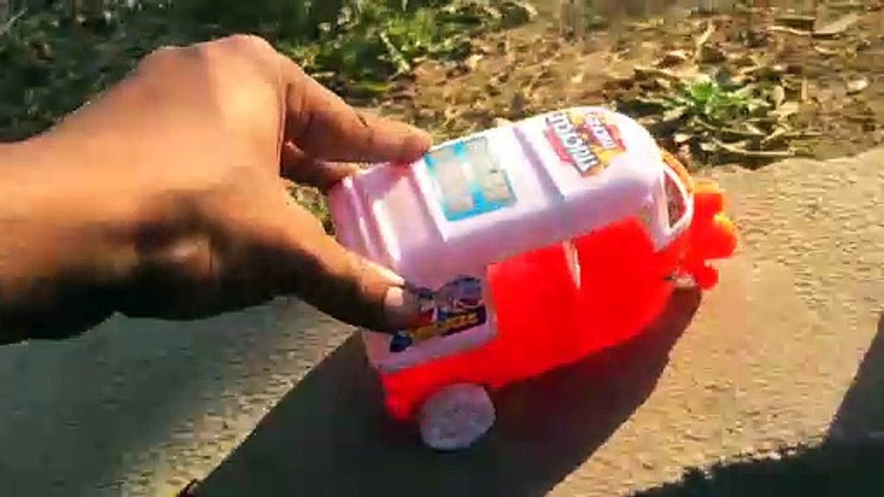 Sliding the toys edge of wall\Rc Car,Police Car,Suv Prado,Cng Auto,Mercedes Benz,Rc buggy,Robo Car