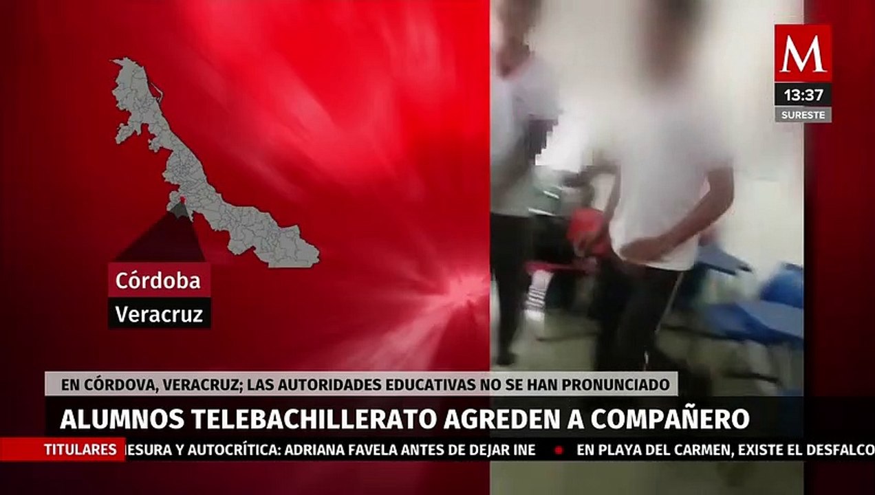 Captan a alumnos de telebachillerato golpeando...