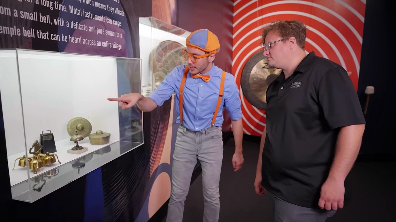 Rhythm Discovery Centre - Instrumentos musicales | Aprende con Blippi | Videos educativos para niños