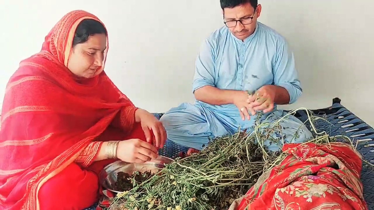 Aisa Zulam Tu Na Karo (1)