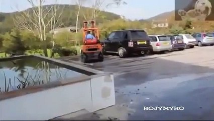 Fail compilation 2015 I Funny pranks I Funny videos I Funny animal I Funny dogs (7)