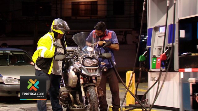 tn7-Tarifas-de-combustibles-y-gas-para-cocinar-bajarán-a-partir-de-esta-medianoche-310323