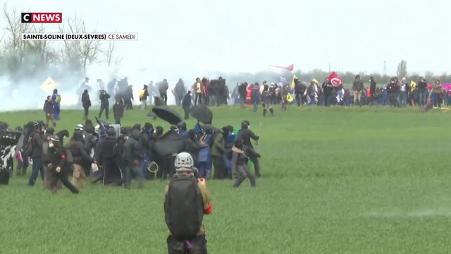 Violence à Sainte-Soline : un gendarme témoigne