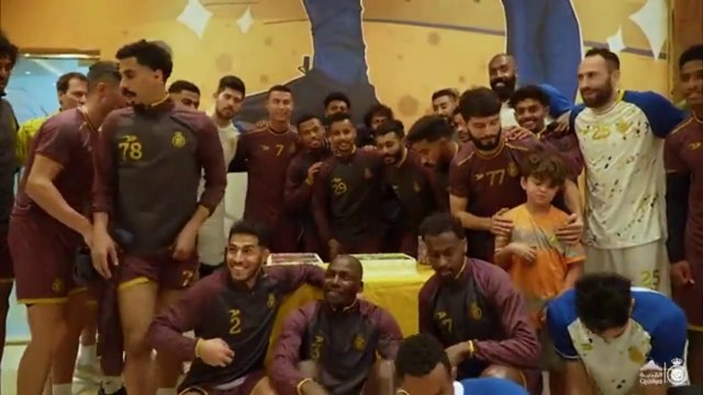 Cristiano Ronaldo bien accueilli par Al Nassr pour célébrer son nouveau record