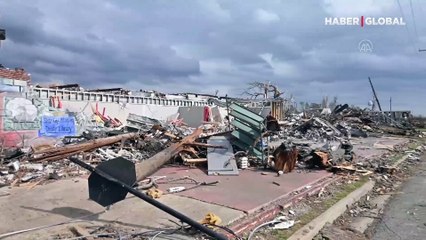 Hortumun yıkıp geçtiği şehir görüntülendi