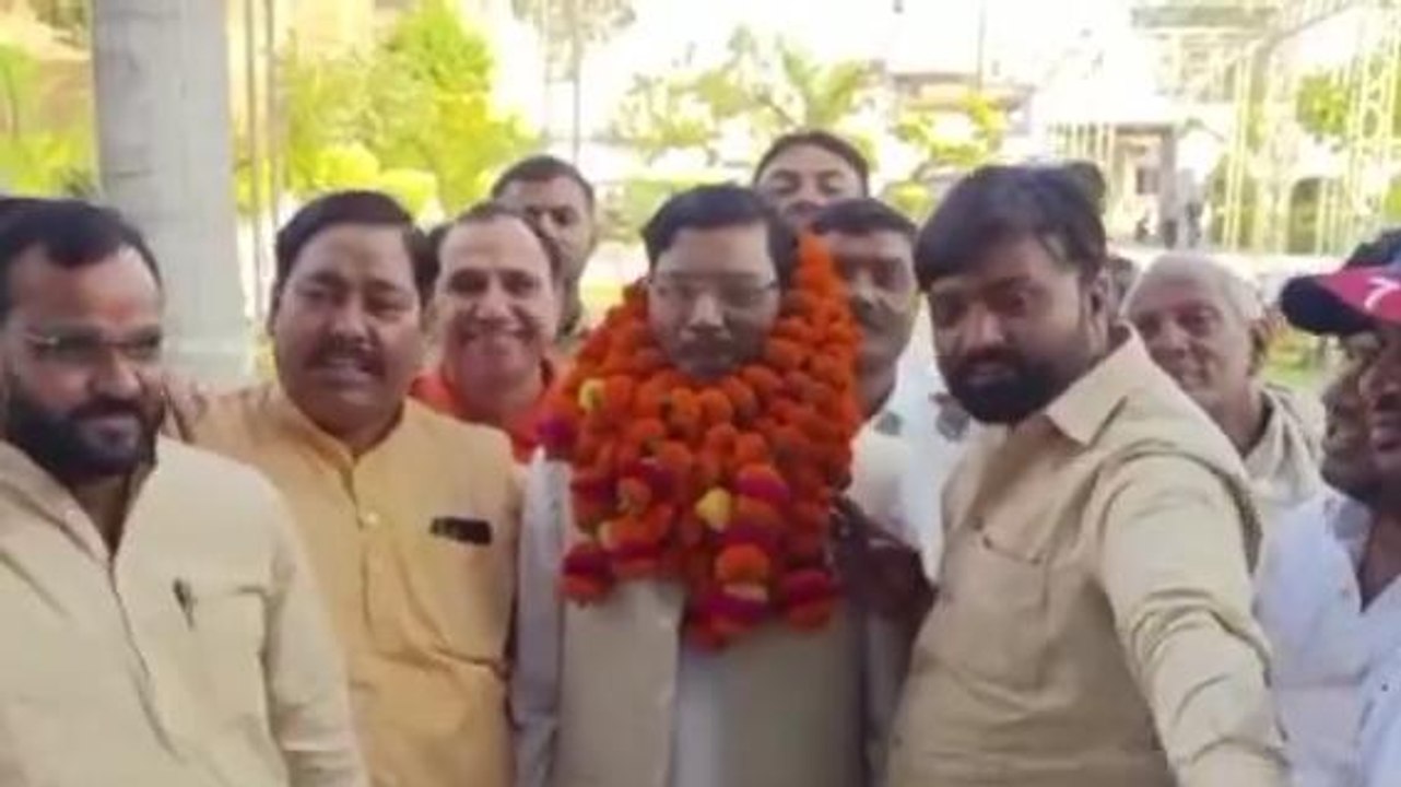 अलीगढ़: भाजपा सांसद के नेतृत्व में हुई मीटिंग 2024 के चुनावों की तैयारियां शुरू