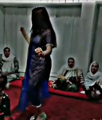 Gilgiti Girl Dance on Shina Song || Gilgiti Culture Dance by Beautiful Girl