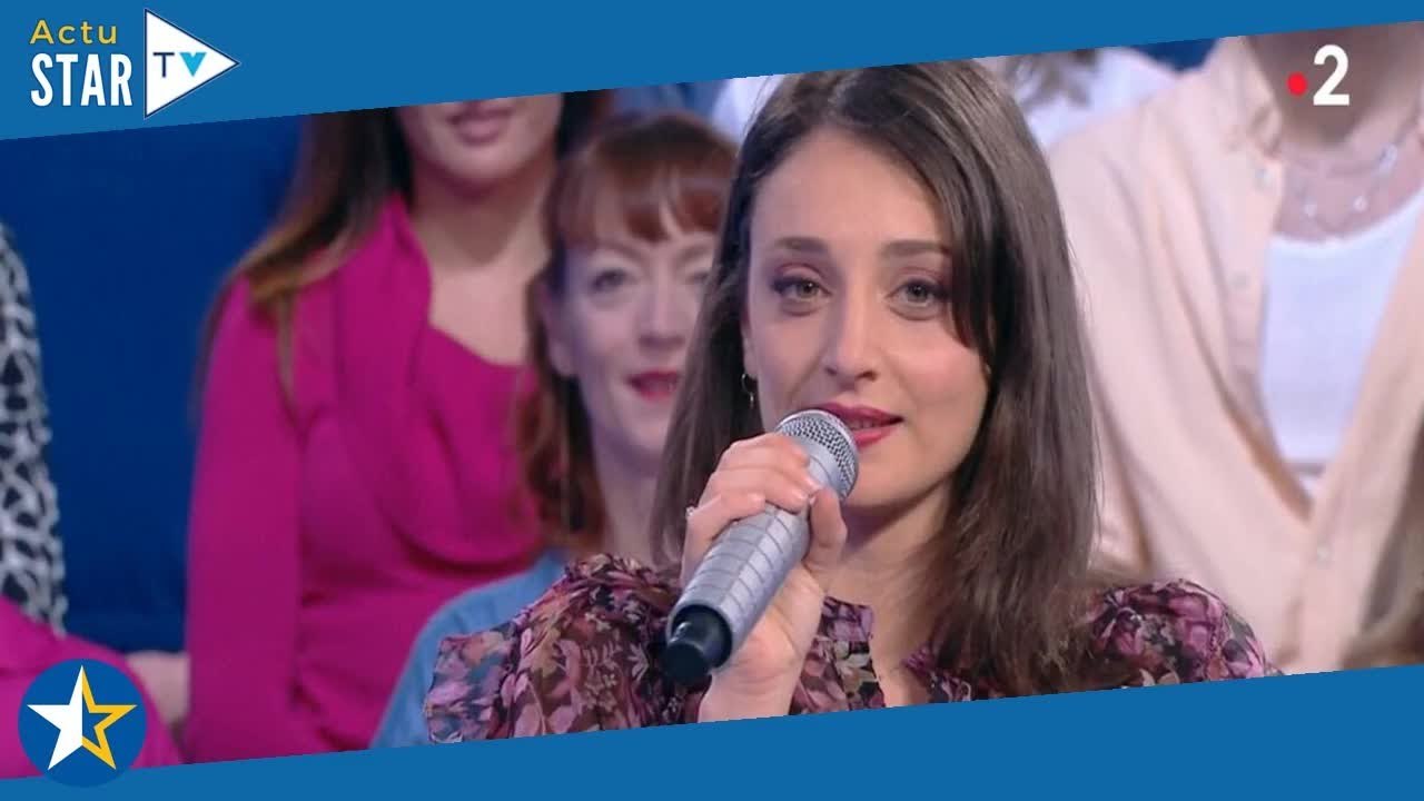 N'oubliez pas les paroles : l'anecdote trop mignonne de Charlotte sur Jenifer qui a bien fait rire N