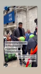 Ο Γιάννης Αντετοκούνμπο στη Wall Street