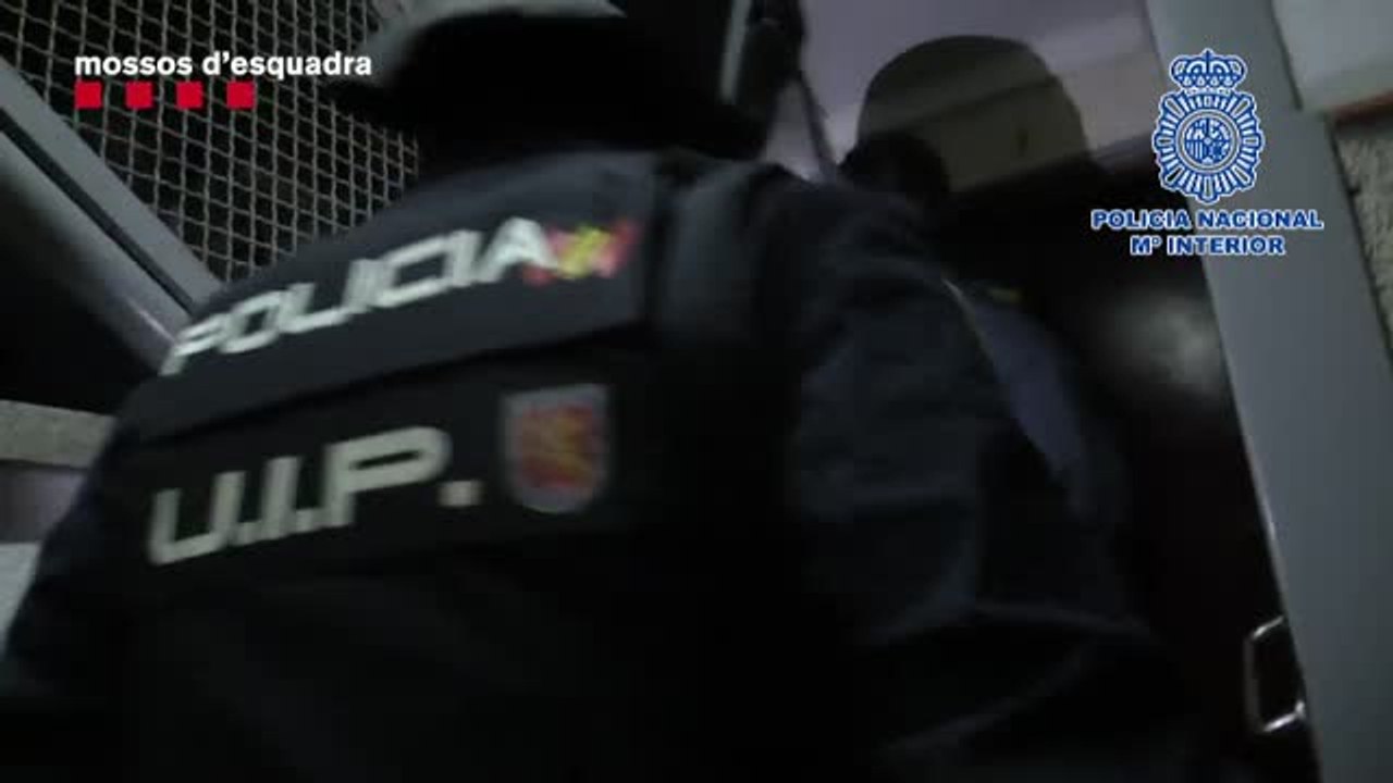 Policía y Mossos desmantelan una banda que falsificaba moneda