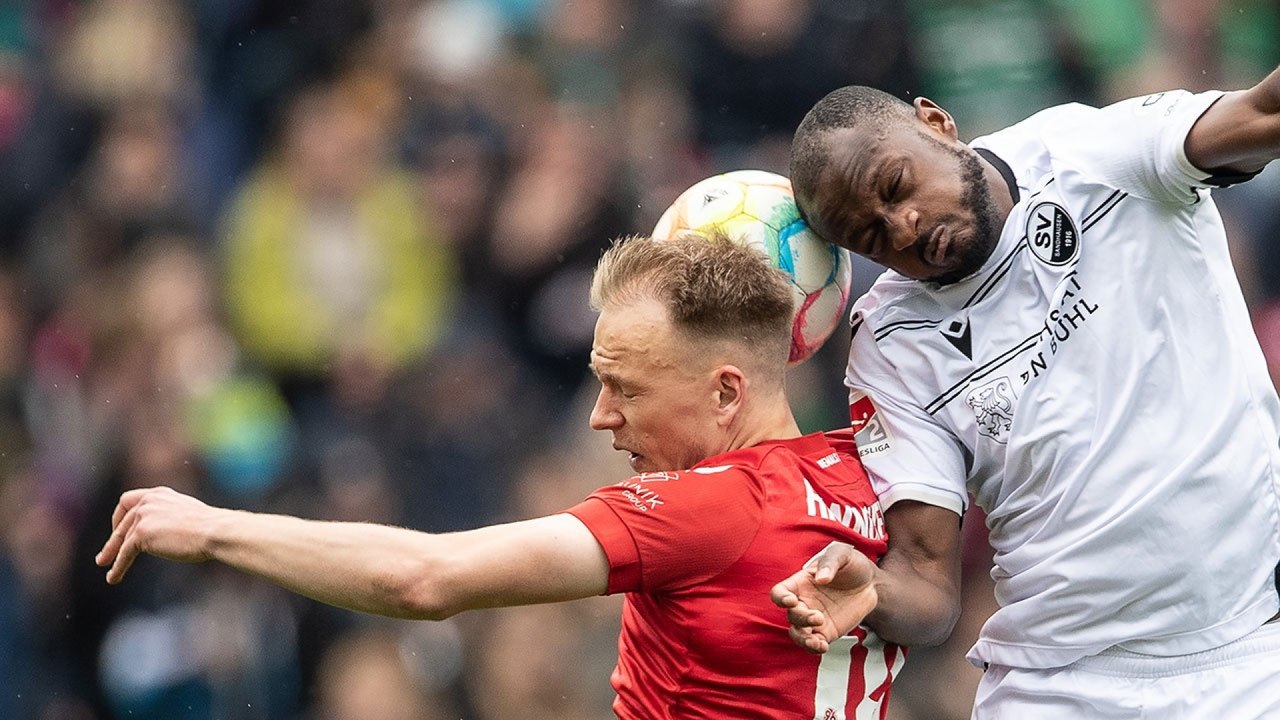 Hannover 96 v Sandhausen
