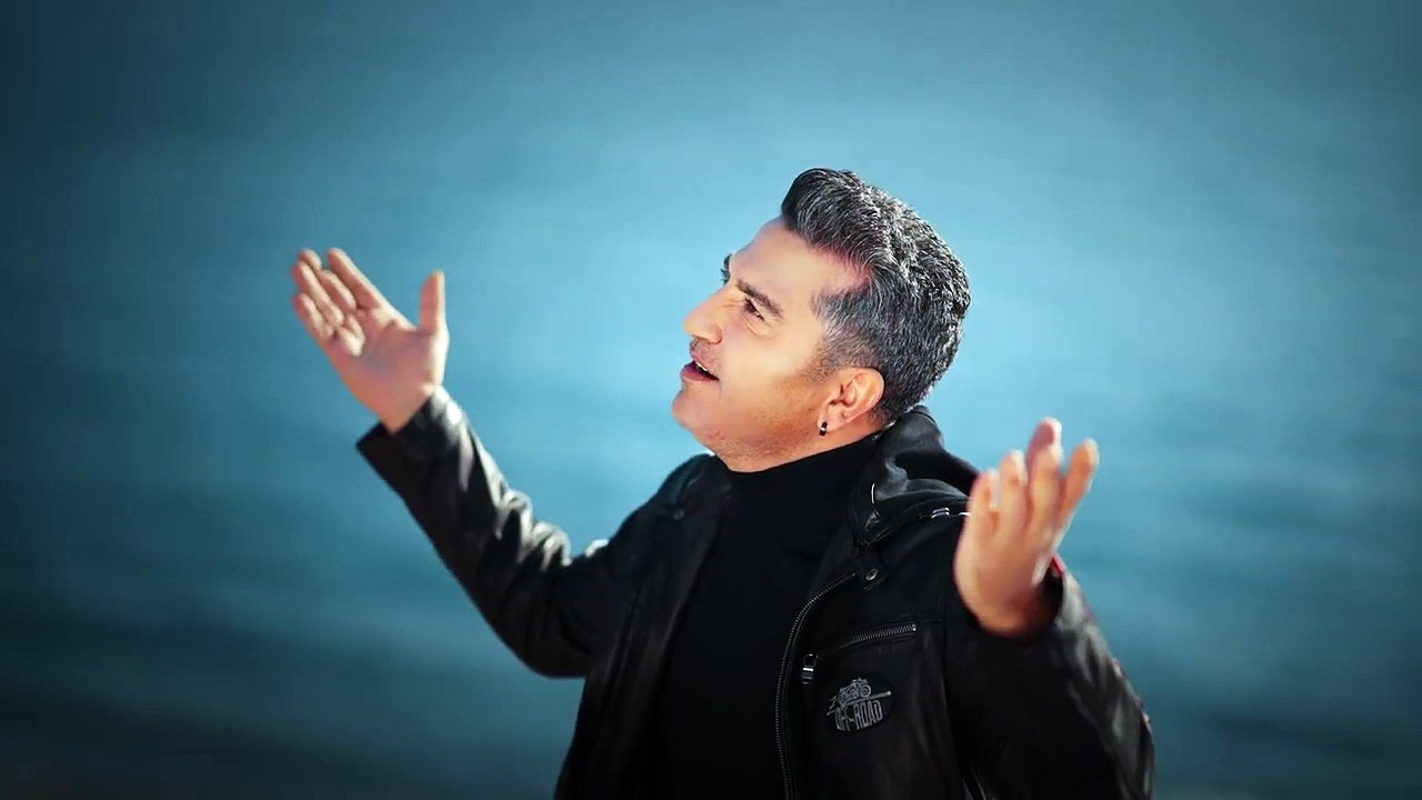 Azbey - Gökyüzü Hüzünlü Matem Var Sanki