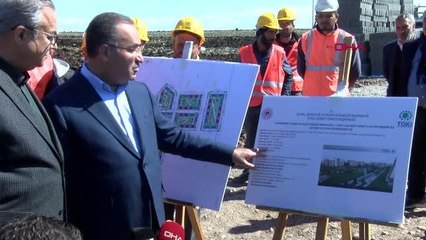 BAKAN BOZDAĞ: 'FİRMA 360 GÜN İÇİNDE DİYARBAKIR'DAKİ KONUTLARI SAHİPLERİNE TESLİM EDECEK'