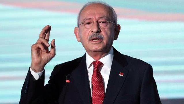 Seccadeye ayakkabı ile basması gündem olan Kılıçdaroğlu'ndan yeni açıklama: Operasyon yapıyorlar