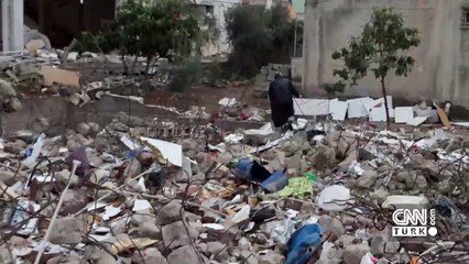 6 katlı apartman 28 cana mezar oldu! Enkaza anılarını aramaya geliyorlar