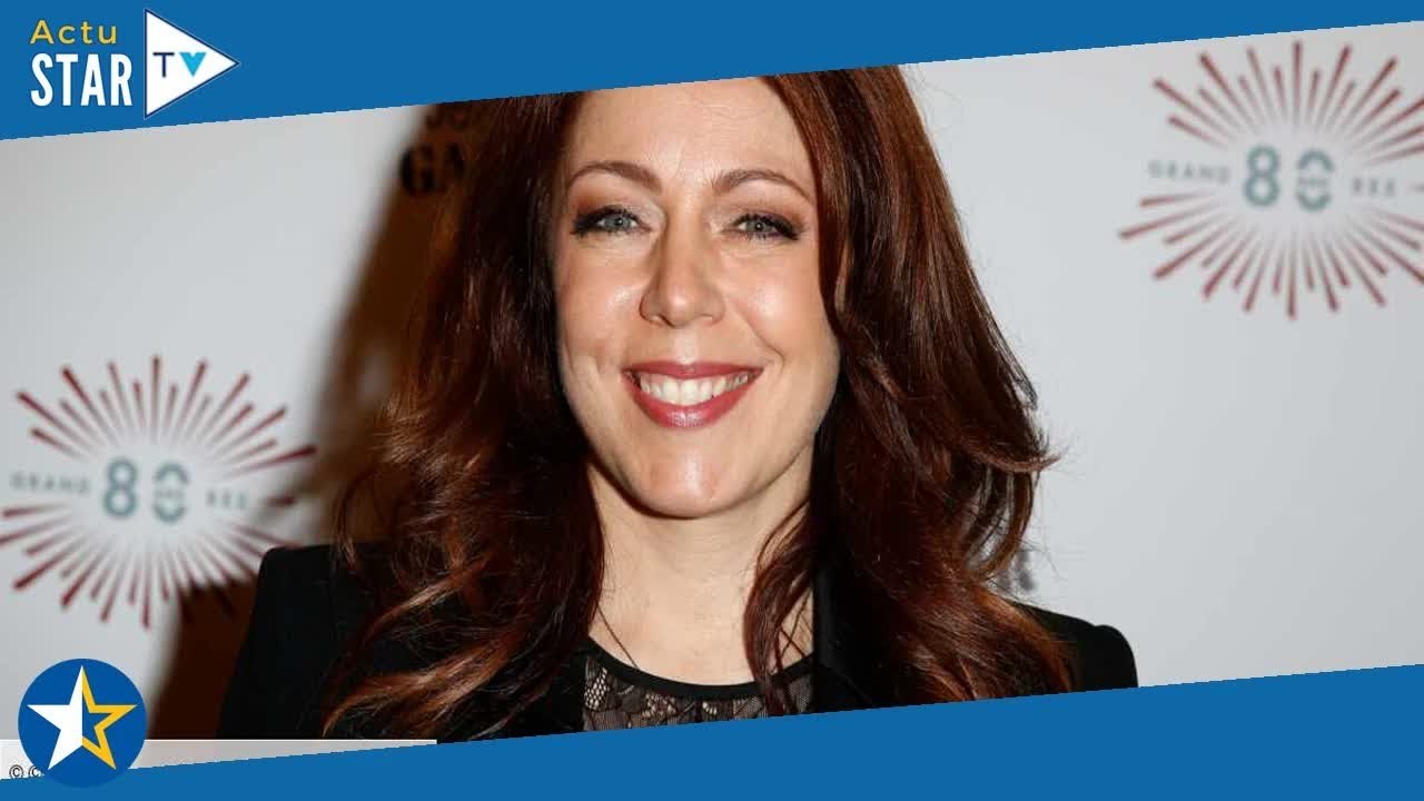 Isabelle Boulay prête à rejoindre la version française de The Voice ? La chanteuse répond (ZAPTV)