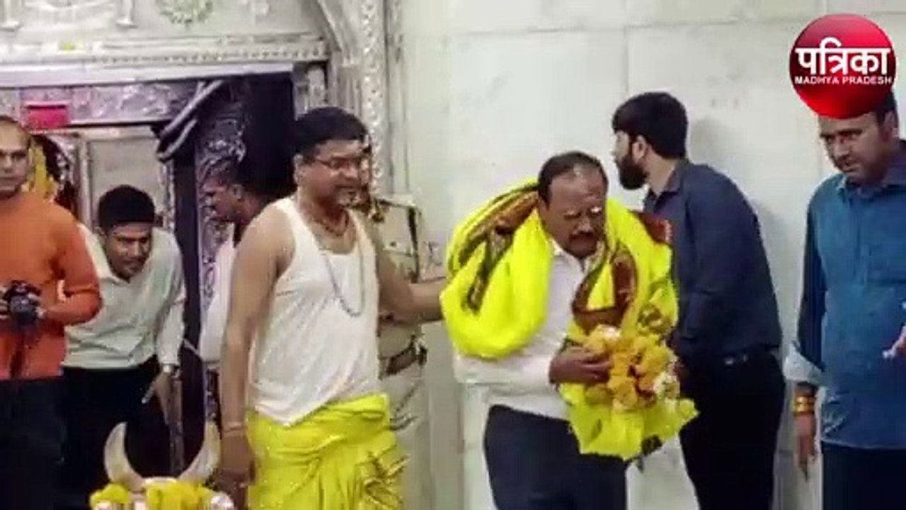 महाकाल की शरण में भारत के राष्ट्रीय सुरक्षा सलाहकार अजीत डोभाल, भस्म आरती में हुए शामिल