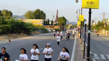 Video story : महिलाओं ने लगाई दौड़, लगाए जयकारे