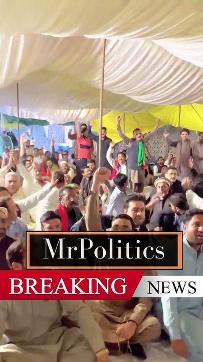 چئیرمین عمران خان کی آج کارکنوں کے ساتھ افطاری #breakingnews #imrankhan #ptigovernment  #latestnews
