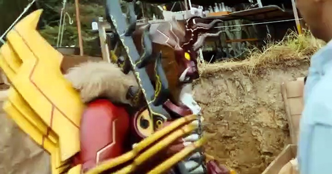 Power Rangers Dino Charge E018