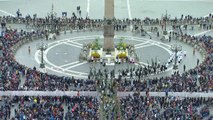 El papa Francisco preside la misa del Domingo de Ramos en la Plaza de San Pedro