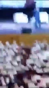 Doctor Zakir Naik official ki video ismein ko Musalman karte hue Aur Din Islam Mein dahar karte hue Hindi English gane new video