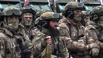 شاهد: رمضان قديروف يتفقد القوات الشيشانية المتجهة للقتال في أوكرانيا