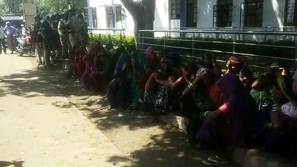 Video Story: Employee fell from electric pole, death