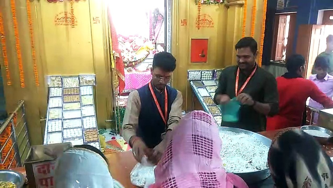 किशनग?बास. श्याम मन्दिर में दर्शनों को उमड़े श्...