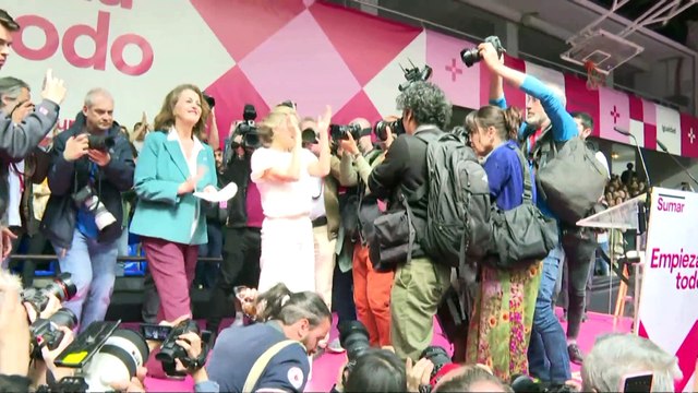 Díaz presenta su candidatura para ser la primera presidenta del Gobierno distanciada de Podemos