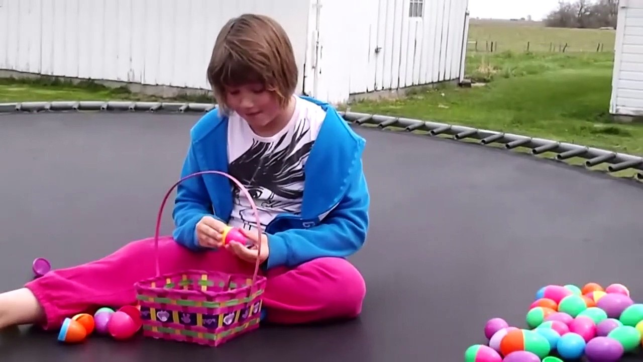 Miserable Girl Gets Frog for Easter - Funny Animals Channel