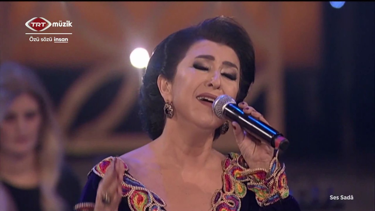 Melihat Gülses / Seni ben ellerin olsun diye mı sevdim