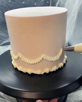 Chocolate cake decorating tutorial for beginners guide | Cake Decorating Ideas like a Pro