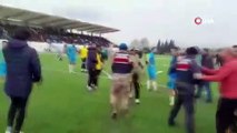 Yunusemre Belediyespor ile Aliağaspor FK Maçında Çıkan Olaylar Kameraya Yansıdı!