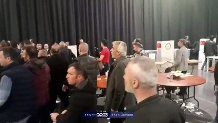 İyi Parti'nin Ankara Temayül Yoklaması'nda kavga çıktı