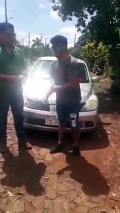 Padre se vio obligado a rifar su carro para pagar una cirugía de su hija: el ganador se lo regresó
