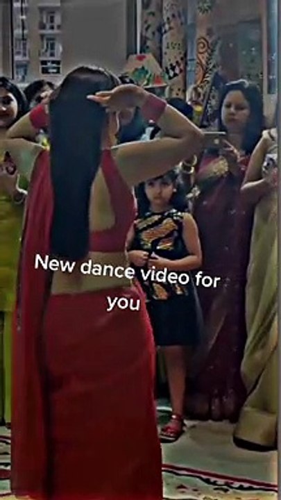 Indian sexy girl Hot Dance