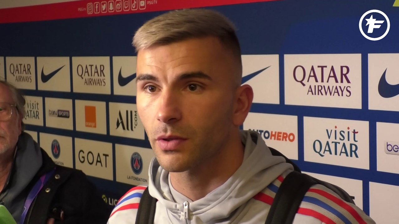 Anthony Lopes loue la performance de Bradley Barcola